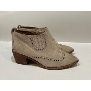 Madewell The Grayson Brogue Chelsea Boot in Bone White Cream Size 7.0